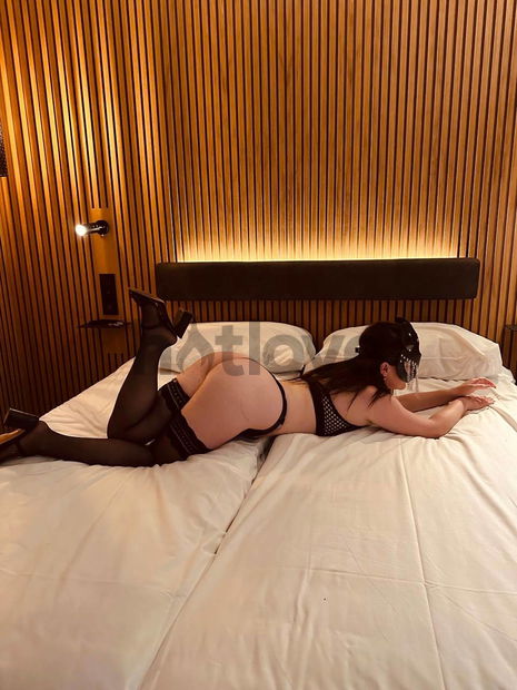 Sofija is a sexy Moldovan Erotic massage in Prague 8 - Karlin