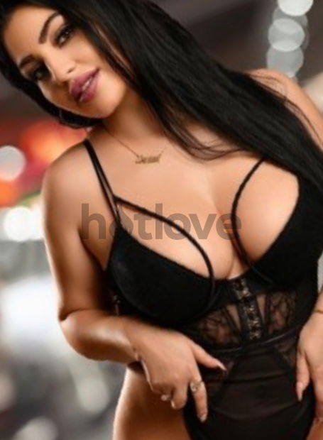 Nikol  is a hot and horny Czech Escort from Prague 5 - Smíchov